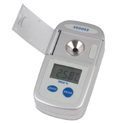 Pocket Digital Refractometer - Brix 0-95